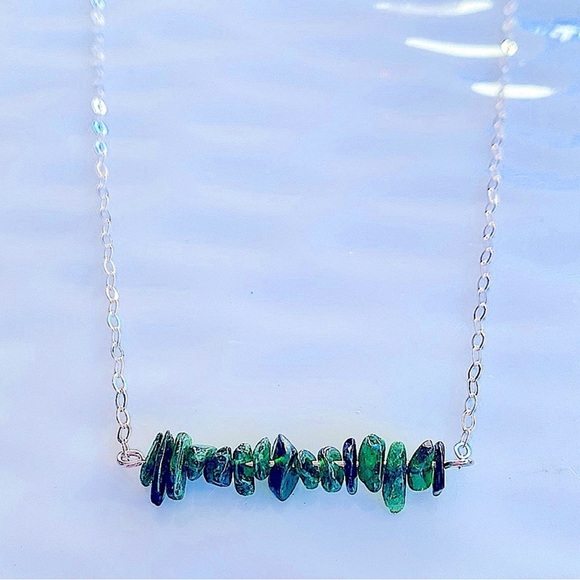 Sterling Silver and Green Chrome Beads Necklace 18” inches - Picture 2 of 5